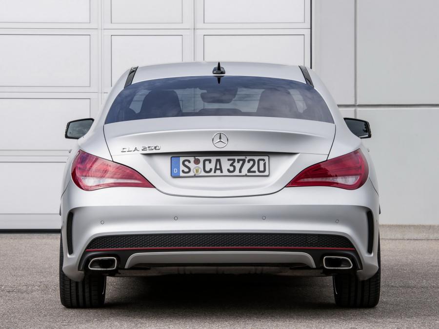  Mercedes-Benz CLA250 Sport 2013 года  (фото 6 из 15)